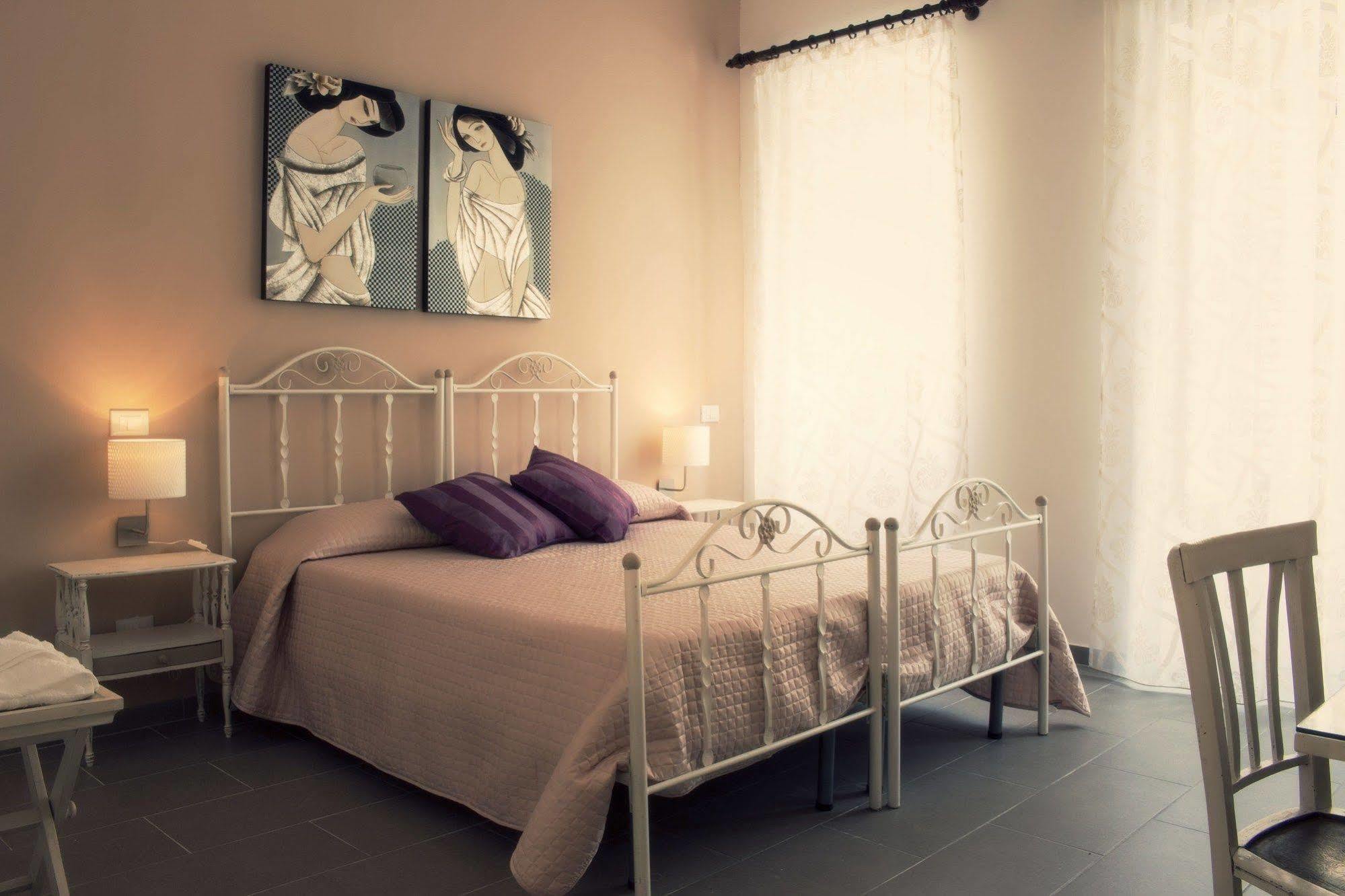 Al Decoro Bed & Breakfast ปาแลร์โม ภายนอก รูปภาพ